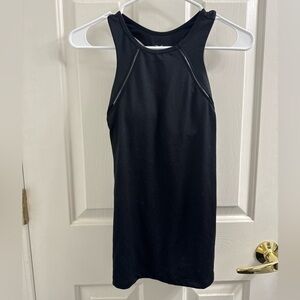 Old Navy Active Go Dry Fitted Black Tank Top